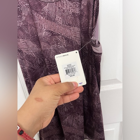 Reebok speedwick tank - Picture 2 of 3